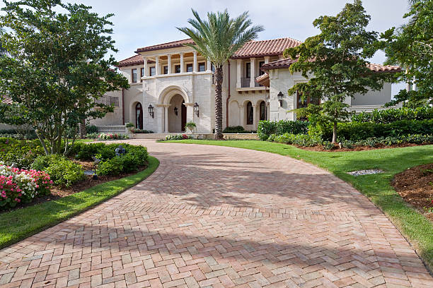 Best Decorative Driveway Pavers  in Montrose, NY